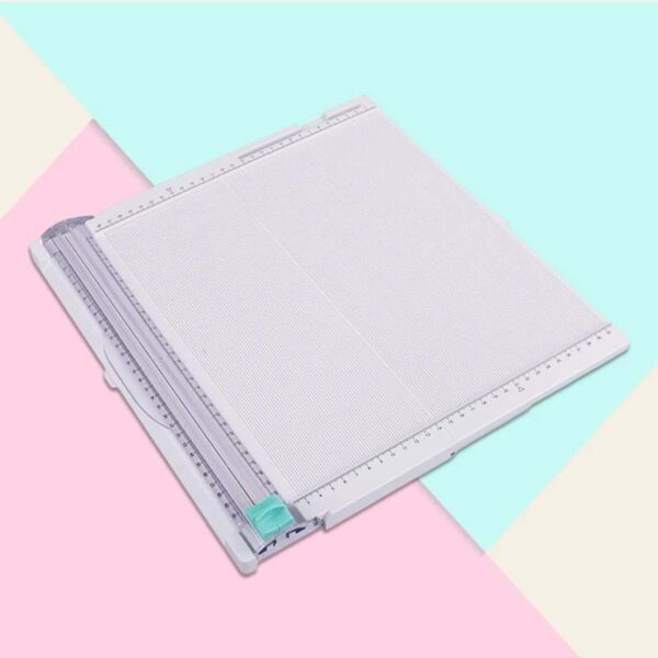 12x12 Scoring and Trimmer Board